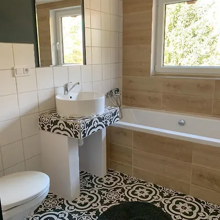 Medove Udoli Guest house Cabuze